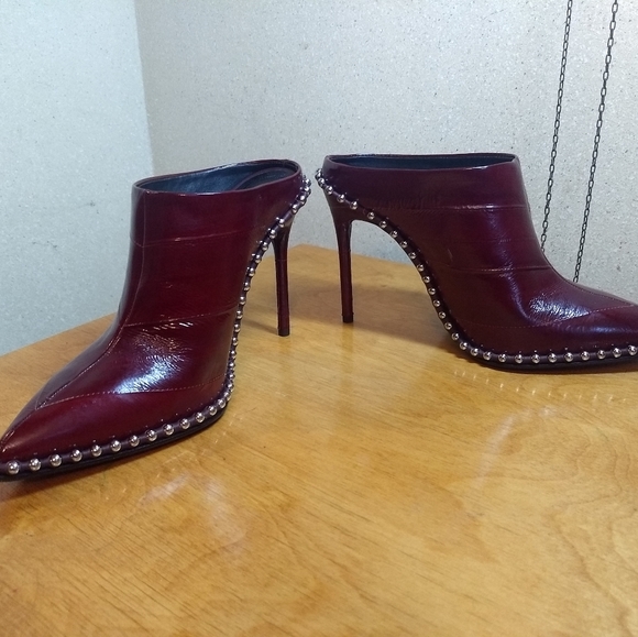 Alexander Wang Eri Mule Oxblood Eel shoes - Picture 8 of 10